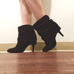 Sexy slouch slouchy ruched foldover black booties